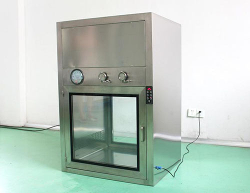 自凈式傳遞窗用于潔凈車間、微細科技、生物實驗室、制藥廠、醫(yī)院、食品加工業(yè)、LCD、電子廠等等一切需要空氣凈化的場所都需要用到傳遞窗等等