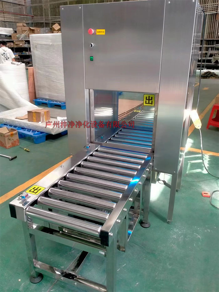 運(yùn)輸帶傳遞窗可按用戶大小尺寸及要求設(shè)計定作。