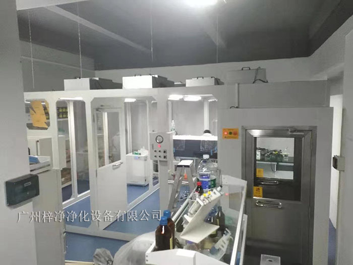 風淋室、傳遞窗、潔凈棚作為無塵室中的重要組成部分