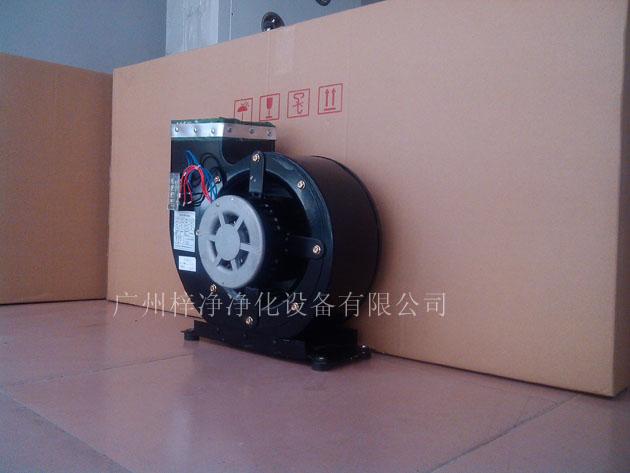 ZJ-240型號風(fēng)淋室風(fēng)機(jī)側(cè)面圖一 ZJ-240型號風(fēng)淋室風(fēng)機(jī)側(cè)面圖一