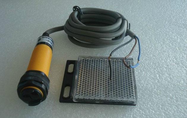 風(fēng)淋室光電開(kāi)關(guān) 風(fēng)淋室光電開(kāi)關(guān)