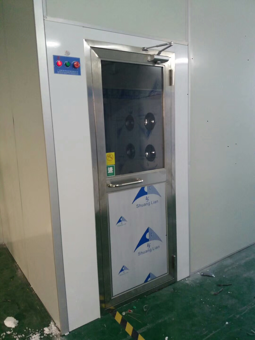 風(fēng)淋室在潔凈室哪個(gè)位置比較好？