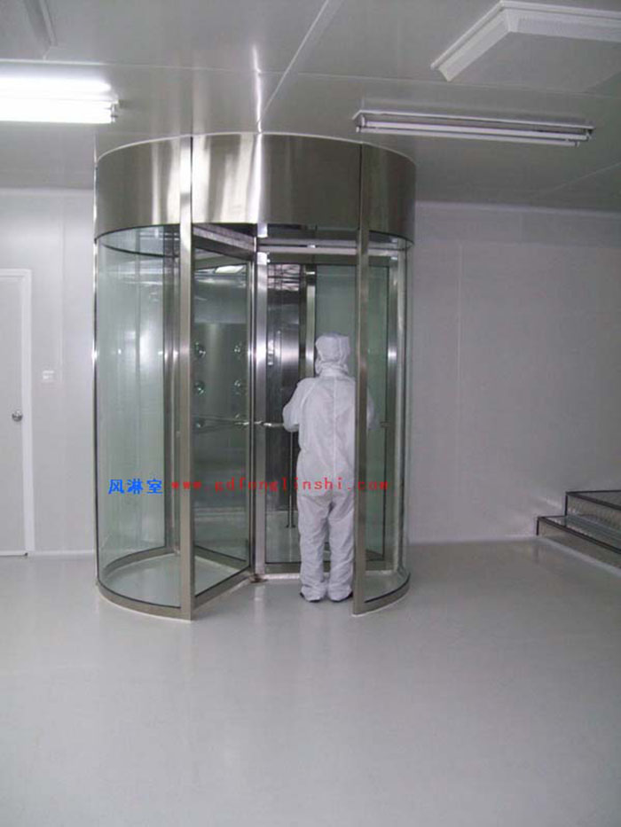旋轉(zhuǎn)門風(fēng)淋室的設(shè)計要求